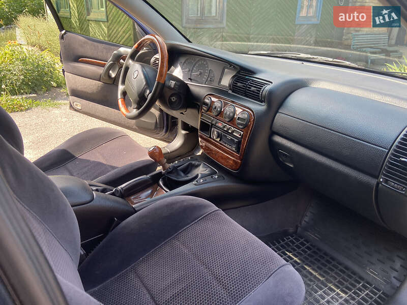 Седан Opel Omega 1999 в Киеве фото 5 Седан Opel Omega 1999 в Киеве
