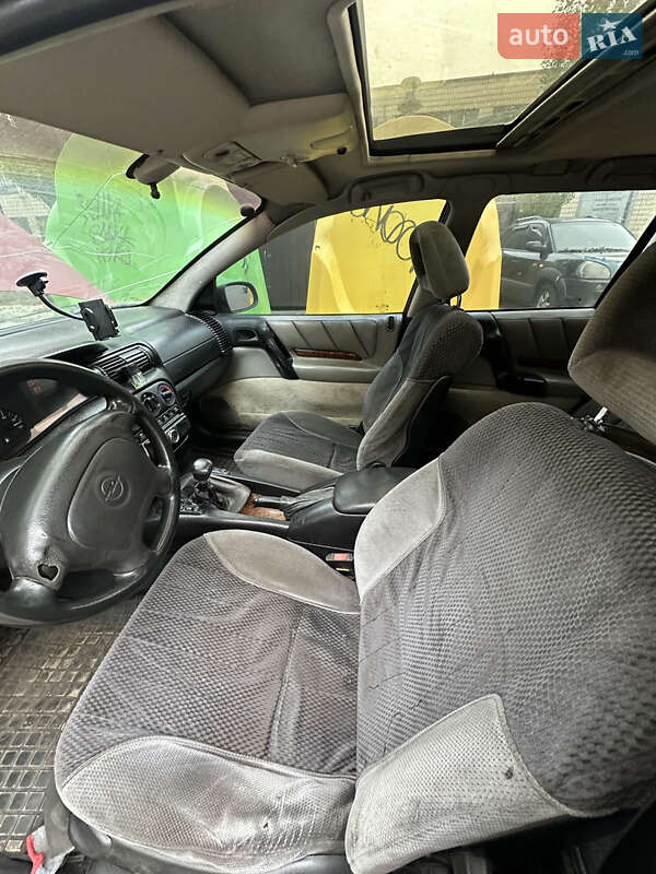Універсал Opel Omega 1994 в Києві