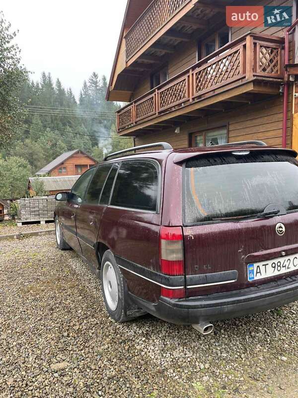 Універсал Opel Omega 1994 в Надвірній