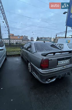 Седан Opel Omega 1992 в Хмельницком