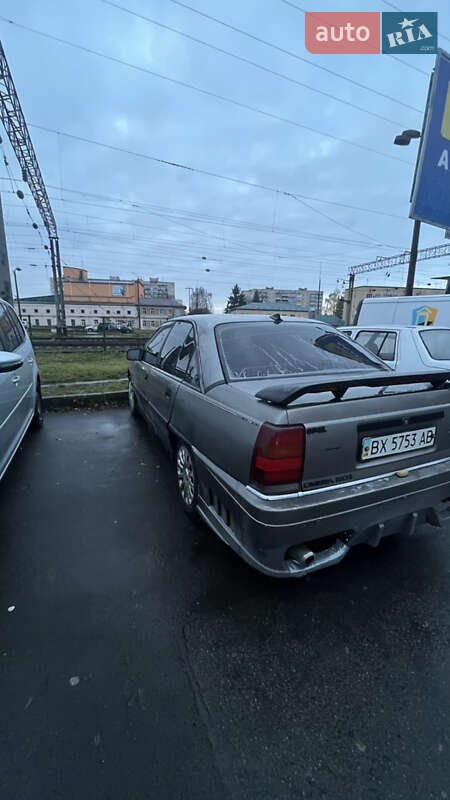 Opel Omega 1992 Opel Omega 1992