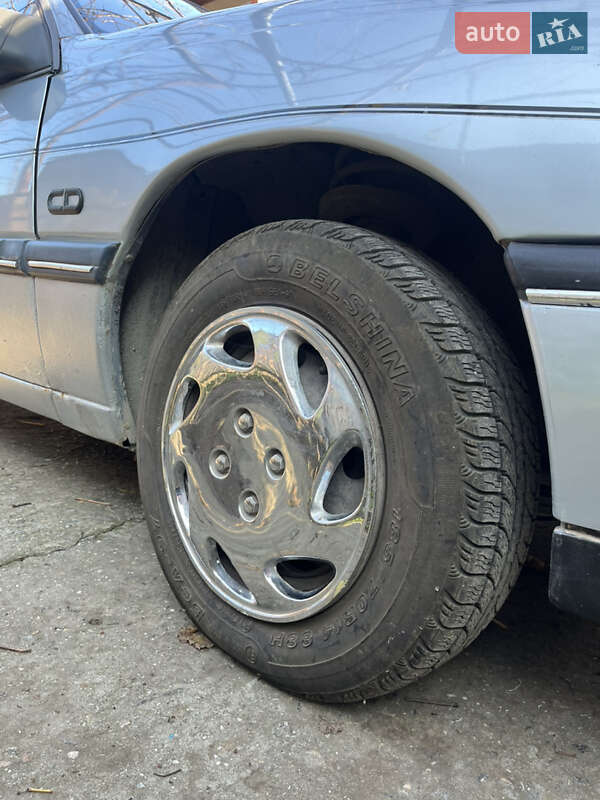 Седан Opel Omega 1987 в Ізмаїлі