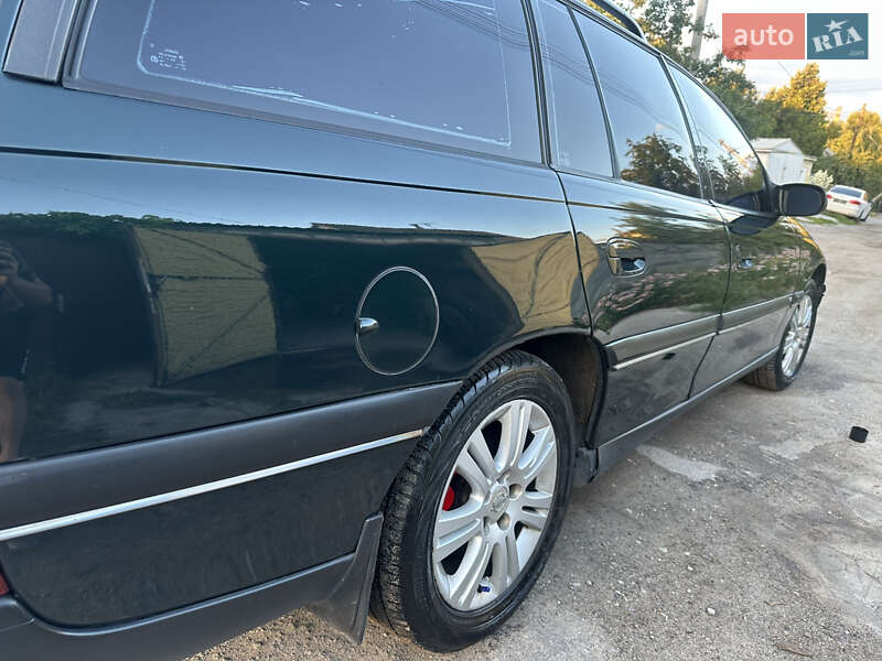 Универсал Opel Omega 1995 в Днепре