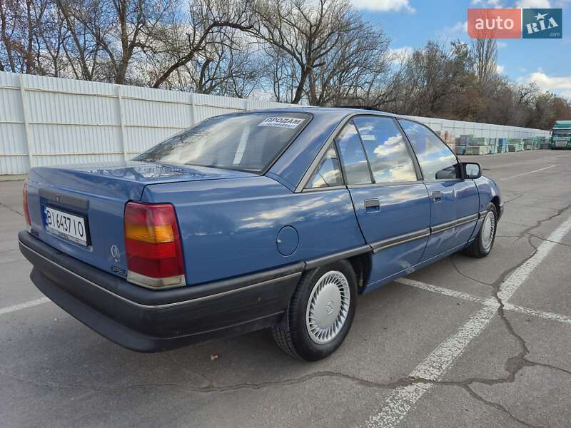 Седан Opel Omega 1987 в Кременчуге