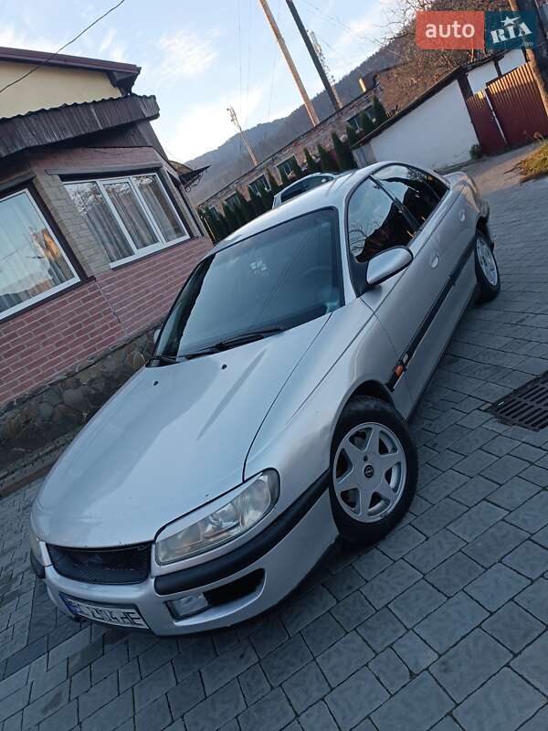 Opel Omega 1995