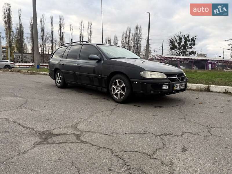Універсал Opel Omega 1996 в Києві