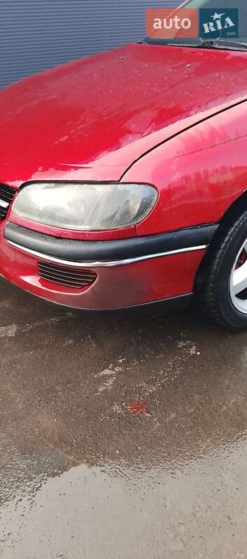 Универсал Opel Omega 1998 в Умани