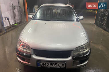 Седан Opel Omega 1995 в Сумах
