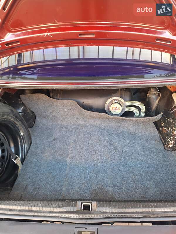 Седан Opel Omega 1990 в Полтаві