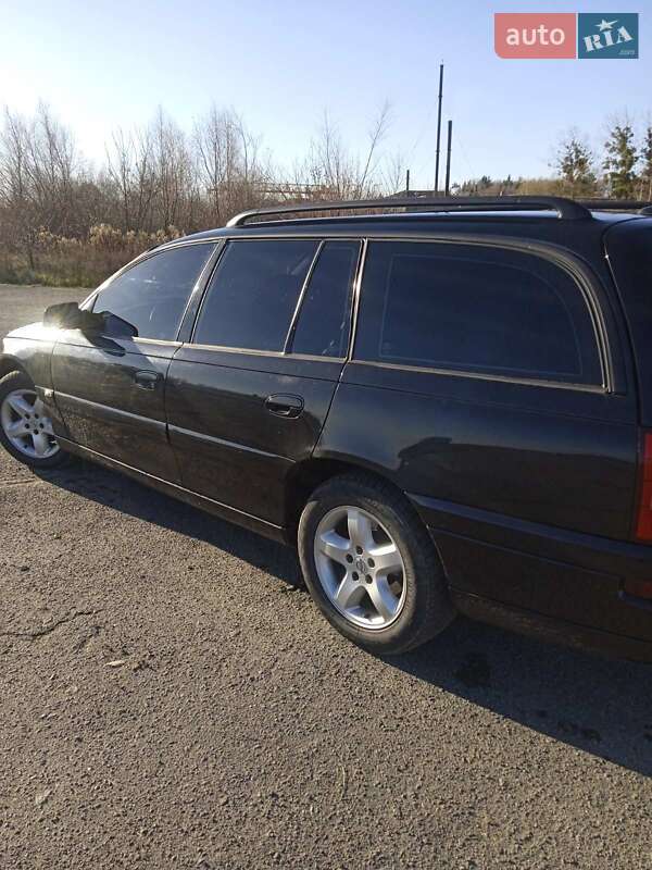 Универсал Opel Omega 2003 в Березному