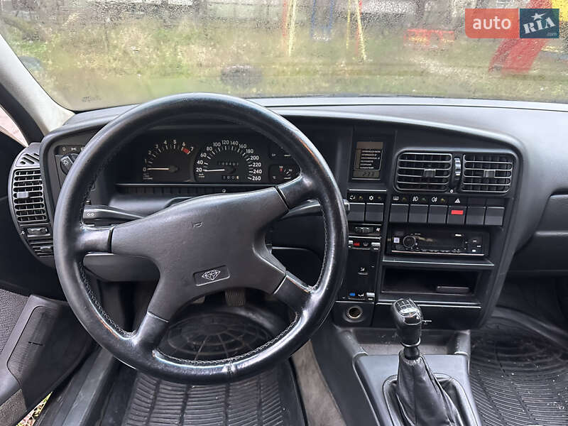 Седан Opel Omega 1992 в Києві фото 7 Седан Opel Omega 1992 в Києві