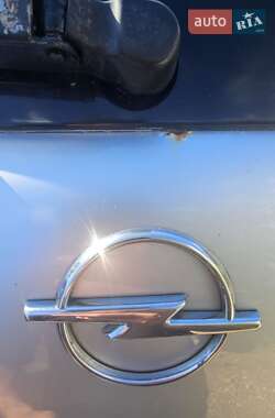 Універсал Opel Omega 2002 в Арцизові