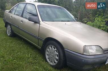 Седан Opel Omega 1987 в Надворной