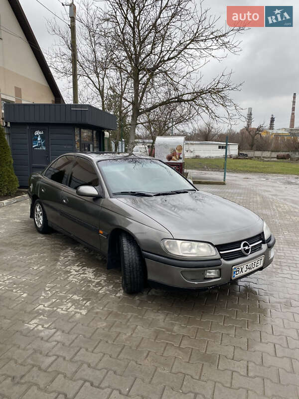 Седан Opel Omega 1995 в Томашполі