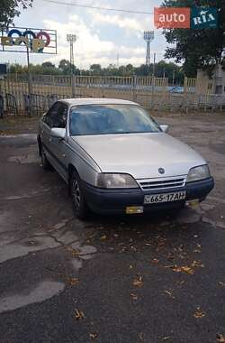 Седан Opel Omega 1988 в Днепре