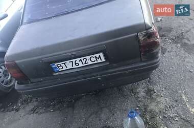 Универсал Opel Omega 1989 в Херсоне