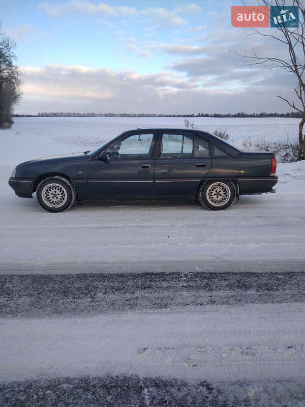 Седан Opel Omega 1988 в Переяславе фото 10 Седан Opel Omega 1988 в Переяславе