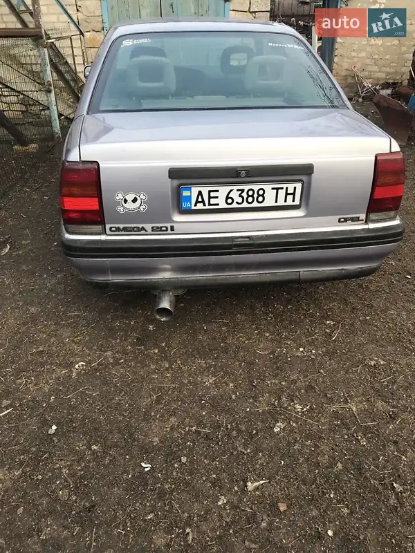 Opel Omega