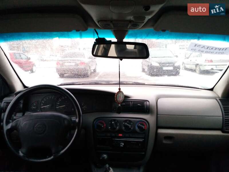 Универсал Opel Omega 1995 в Харькове фото 17 Универсал Opel Omega 1995 в Харькове