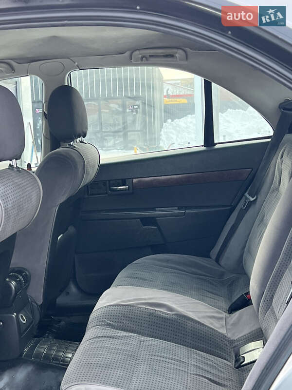 Седан Opel Omega 1999 в Ровно
