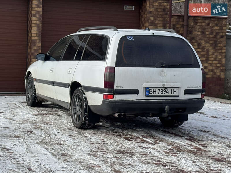 Универсал Opel Omega 1995 в Одессе