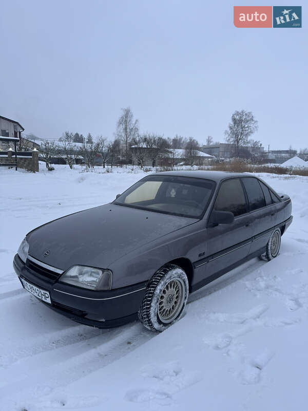 Седан Opel Omega 1987 в Шептицькому фото 2 Седан Opel Omega 1987 в Шептицькому