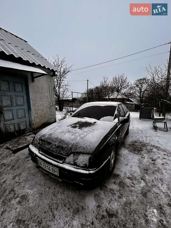 Седан Opel Omega 1988 в Новоукраїнці фото 4 Седан Opel Omega 1988 в Новоукраїнці