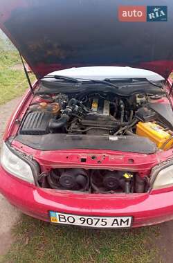 Седан Opel Omega 2001 в Дубні