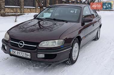 Седан Opel Omega 1995 в Здолбуніві