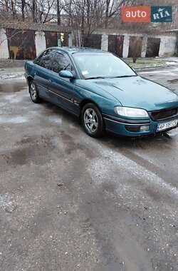 Седан Opel Omega 1996 в Запоріжжі