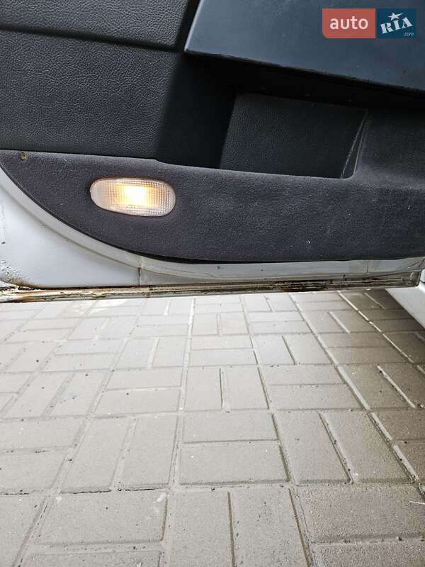 Седан Opel Omega 2001 в Луцке фото 13 Седан Opel Omega 2001 в Луцке