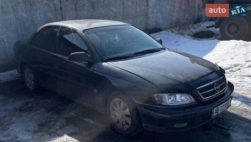 Opel Omega 2000