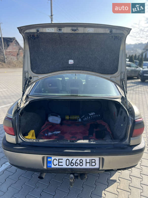 Седан Opel Omega 1995 в Черновцах фото 7 Седан Opel Omega 1995 в Черновцах