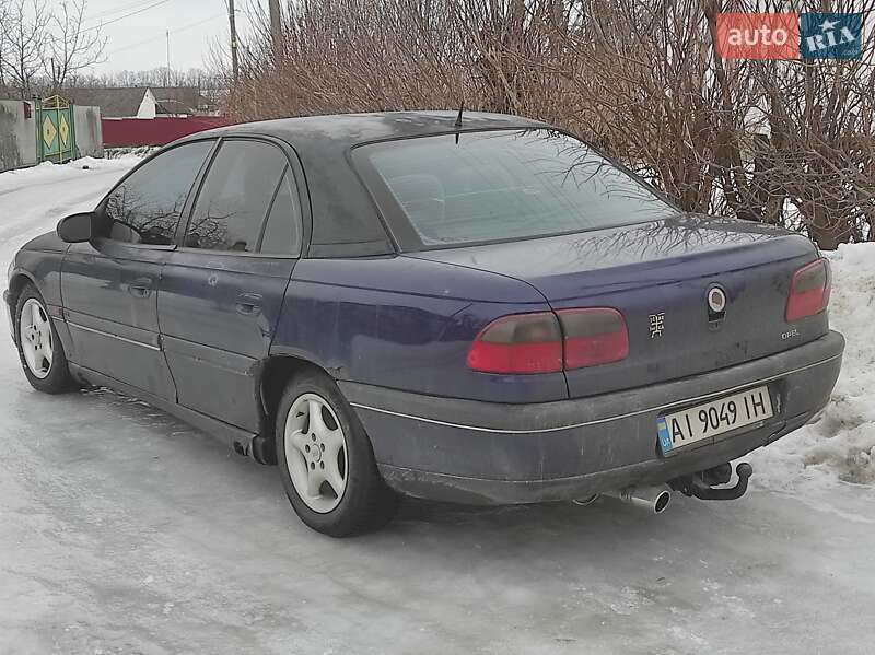 Седан Opel Omega 1995 в Тетієві