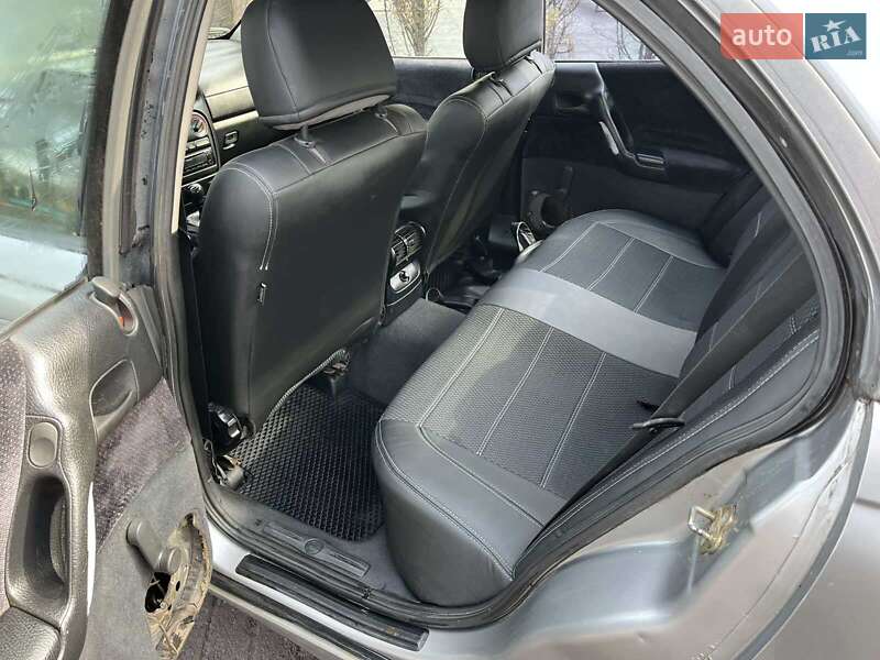 Седан Opel Omega 1994 в Каменском