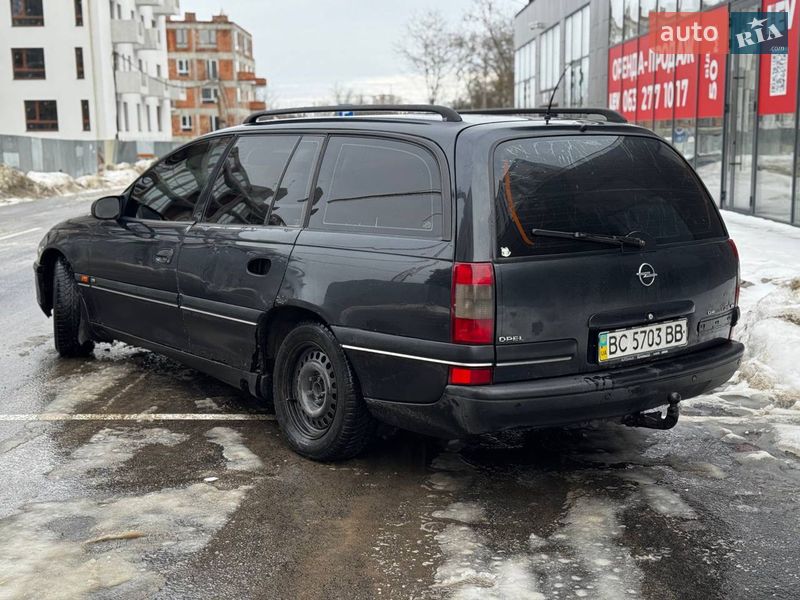 Универсал Opel Omega 1995 в Львове