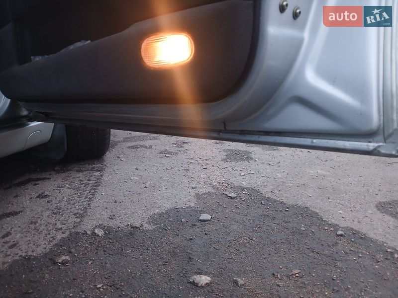 Седан Opel Omega 2002 в Новомиргороде