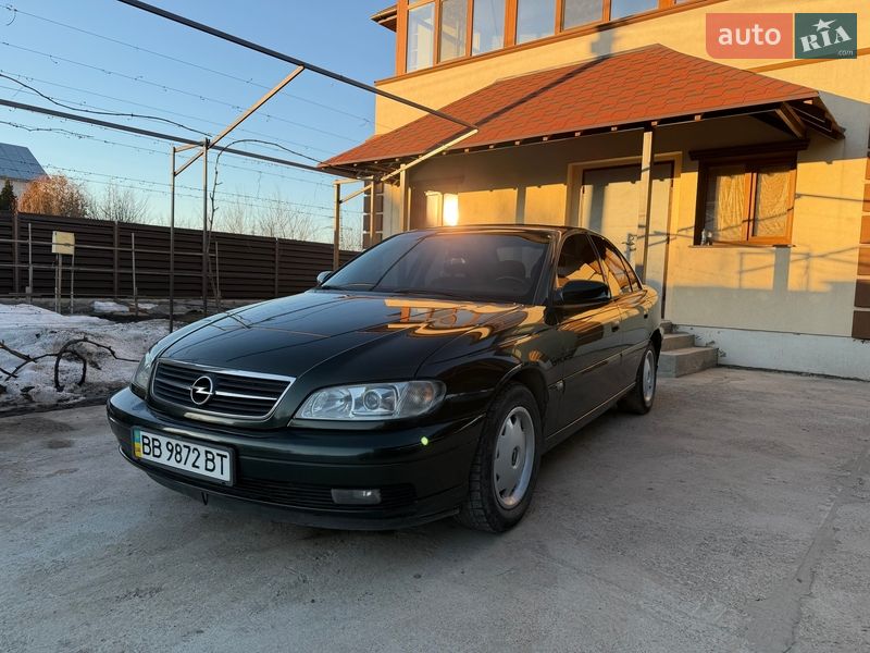 Седан Opel Omega 2003 в Києві