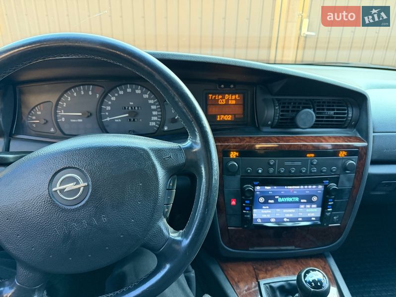 Седан Opel Omega 2003 в Києві
