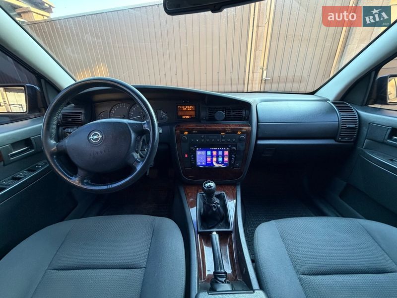 Седан Opel Omega 2003 в Києві