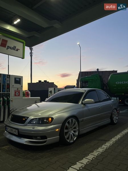 Opel Omega 2001
