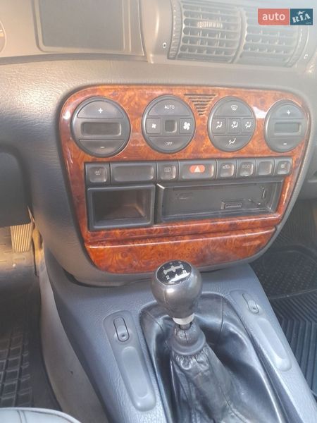 Седан Opel Omega 1998 в Сумах