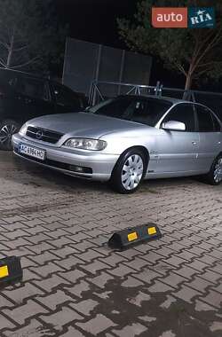 Седан Opel Omega 1998 в Ровно