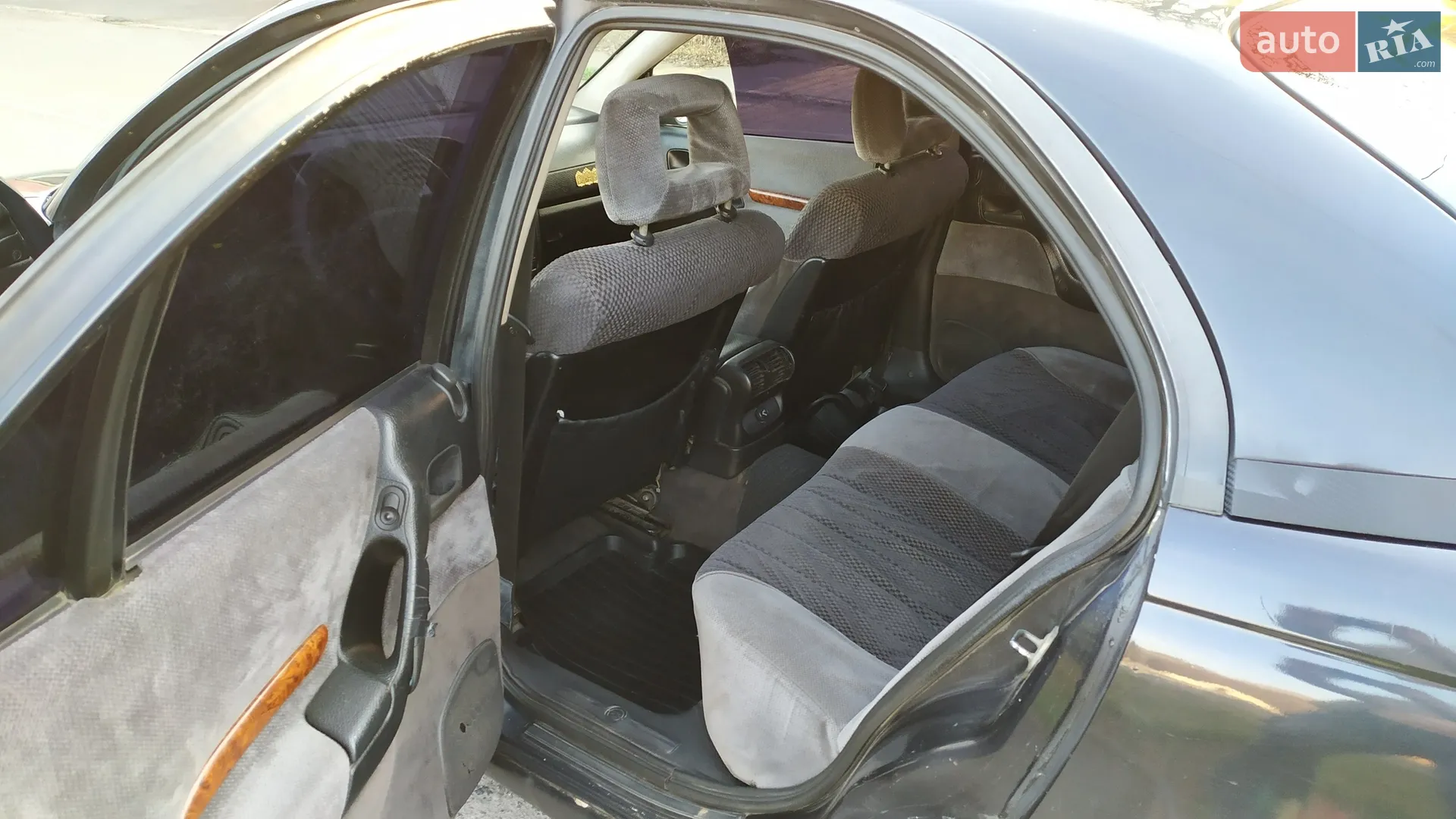 Opel Omega 1995 VIN W0L000026S1073810 фото оголошення 12 з 19