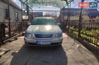 Седан Opel Omega 2000 в Одесі