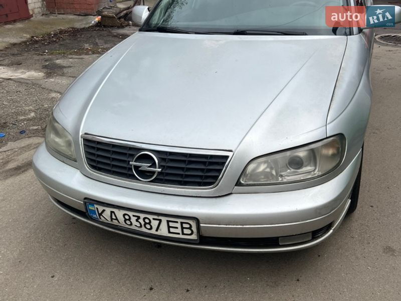 Opel Omega 2003