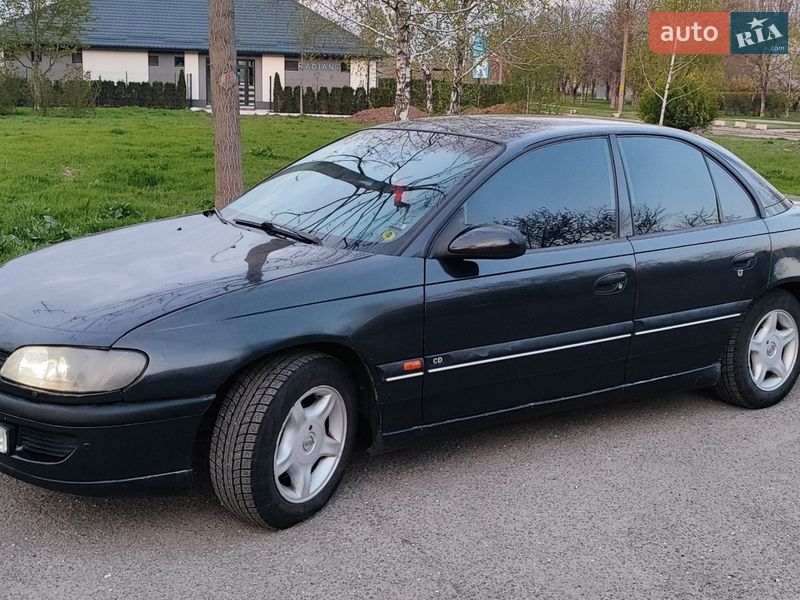 Седан Opel Omega 1999 в Запоріжжі
