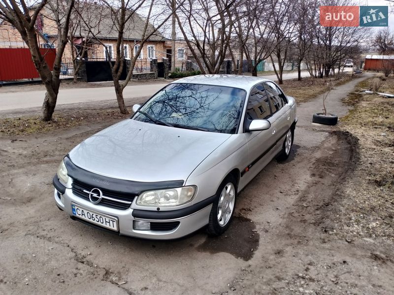 Седан Opel Omega 1997 в Корсуне-Шевченковском