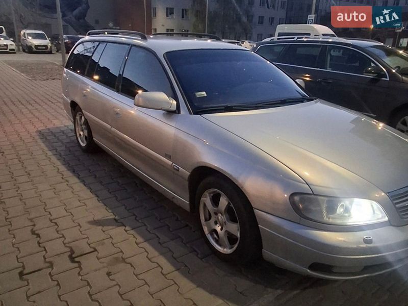 Opel Omega 2001