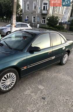 Седан Opel Omega 1995 в Дрогобыче